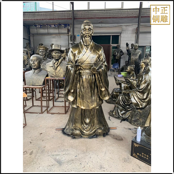 孔子手拿書(shū)卷銅雕塑.jpg